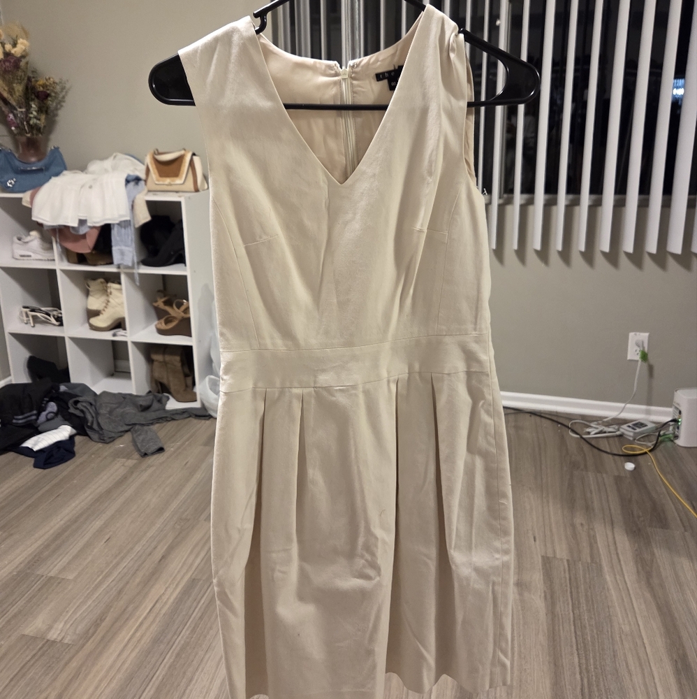 Elegant Cream Sleeveless Dress